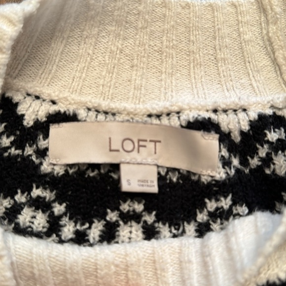 LOFT Fair Isle Tunic Sweater in White & Black Size Small - Picture 7 of 11